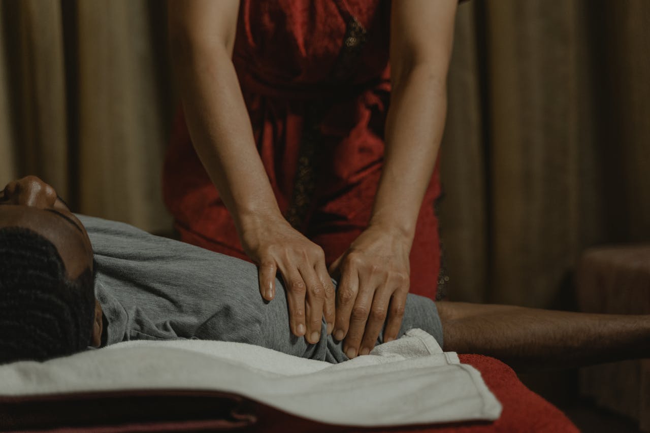 cta-02 A tranquil massage session focusing on relaxation and stress relief in a serene spa environment.